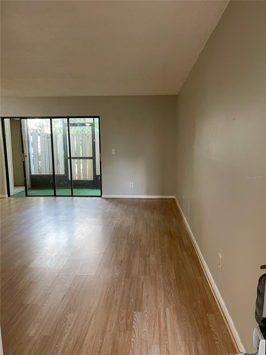 4873 PURITAN CIRCLE 2401