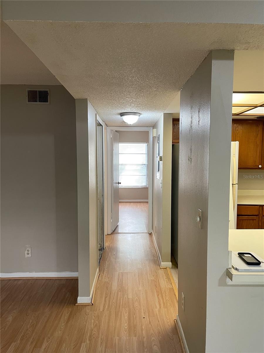 RIVER OAKS CONDO II - Residential