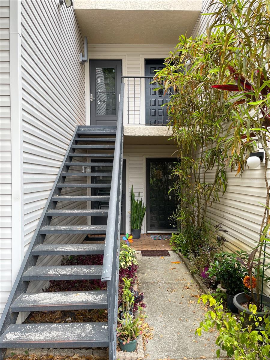 RIVER OAKS CONDO II - Residential