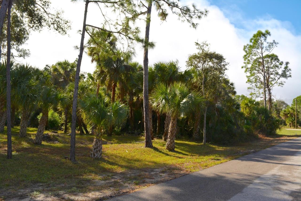 PORT CHARLOTTE SUB 22 - Land