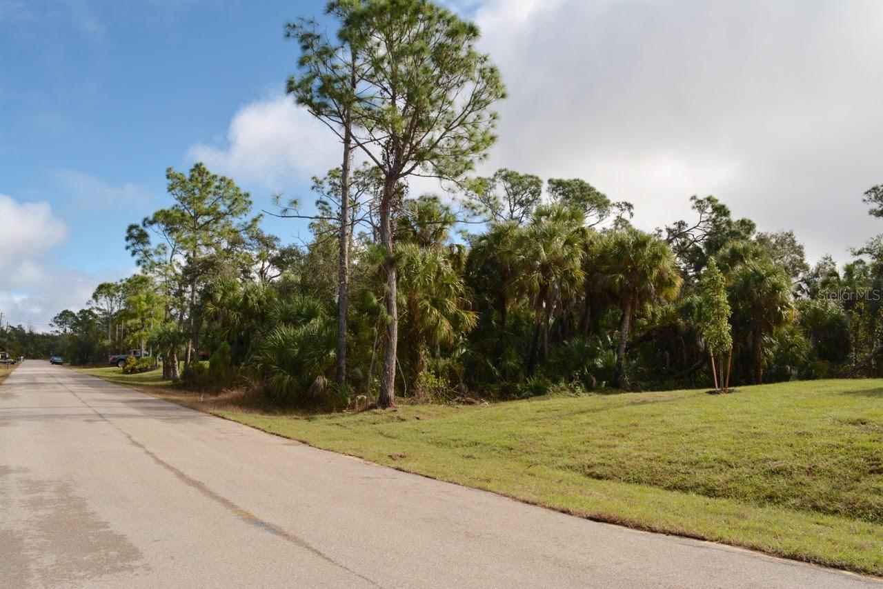 PORT CHARLOTTE SUB 22 - Land