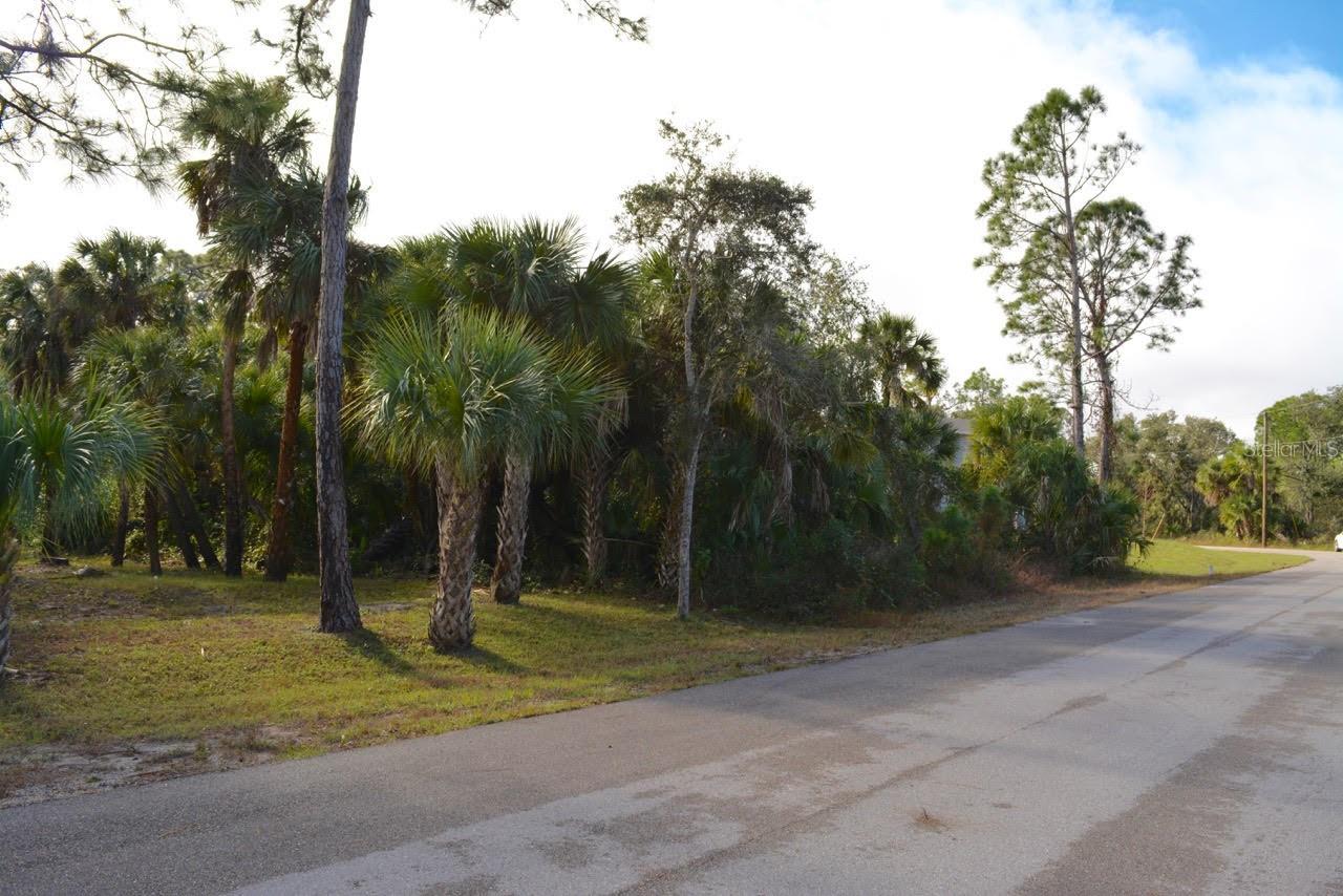 PORT CHARLOTTE SUB 22 - Land