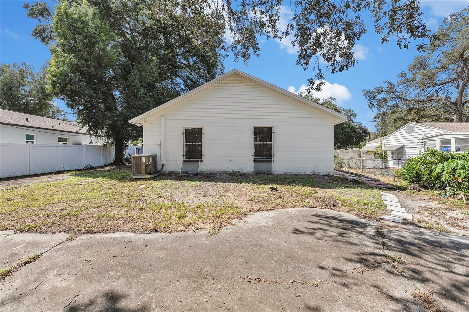 CASA LOMA SUB - Residential