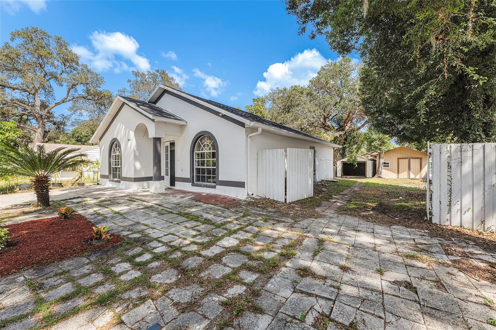 CASA LOMA SUB - Residential