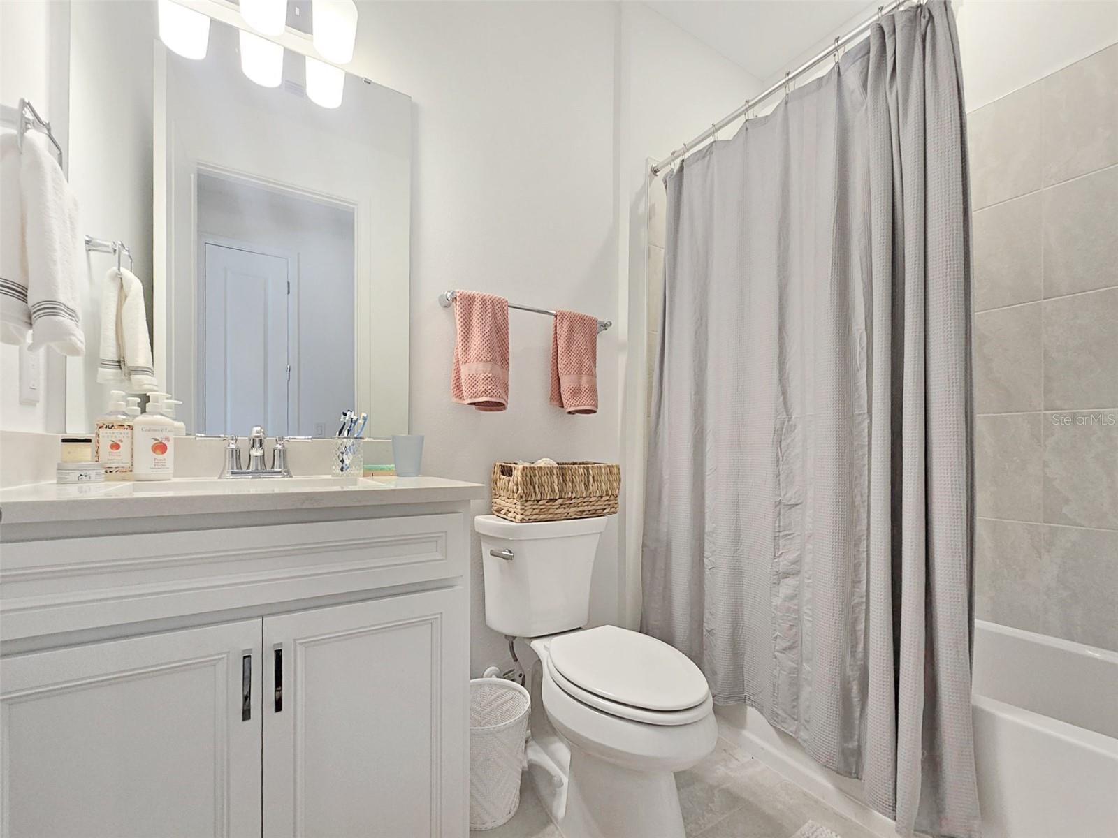 DEL WEBB AT BAYVIEW PH IV - Residential Lease