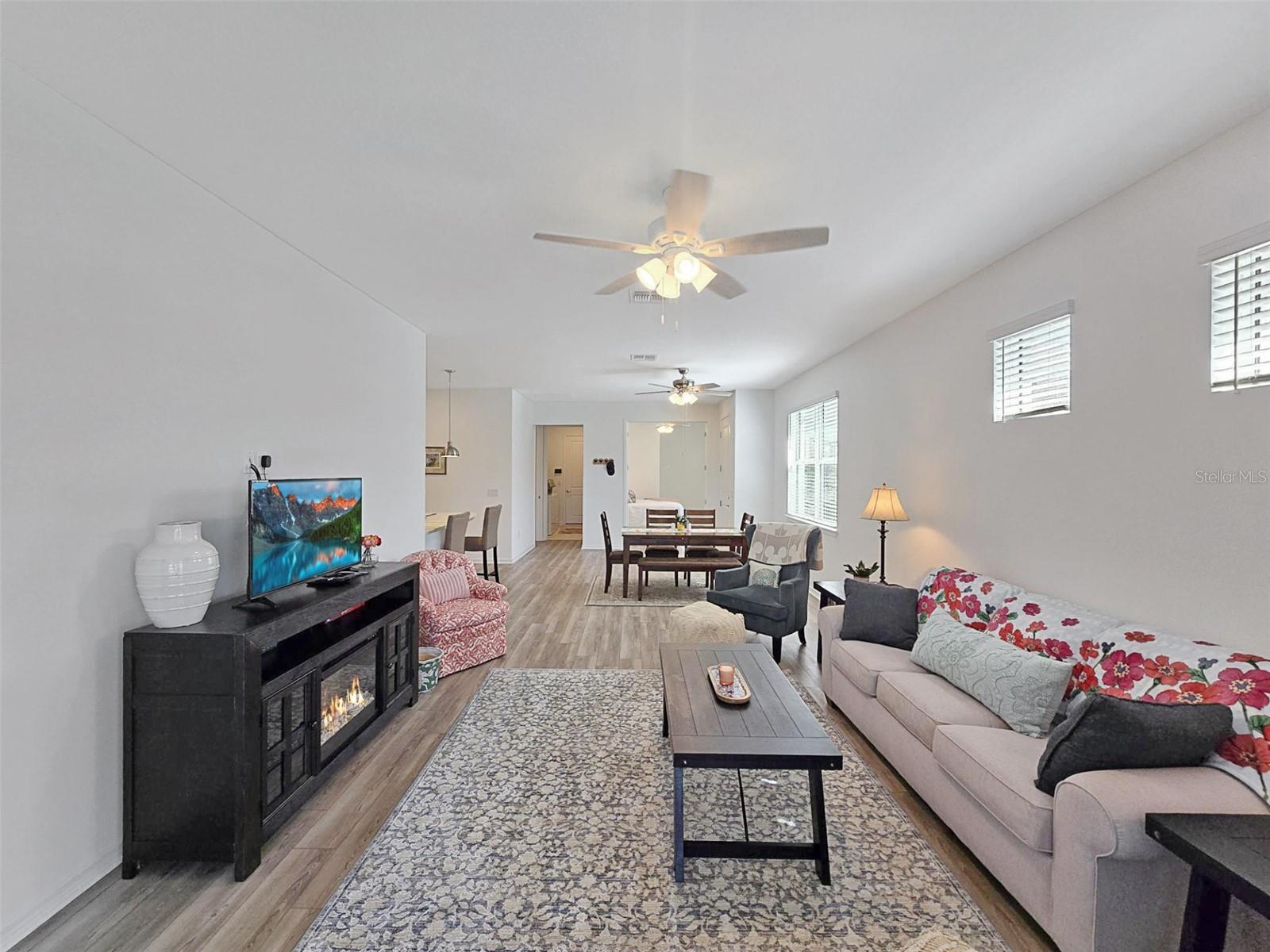 DEL WEBB AT BAYVIEW PH IV - Residential Lease