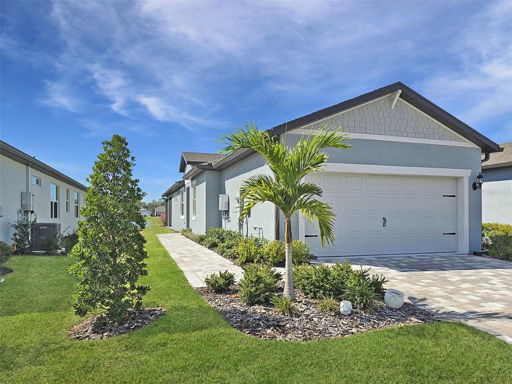 Photo of 9566 Coastline Way, Parrish, FL 34219 (MLS # A4669794)