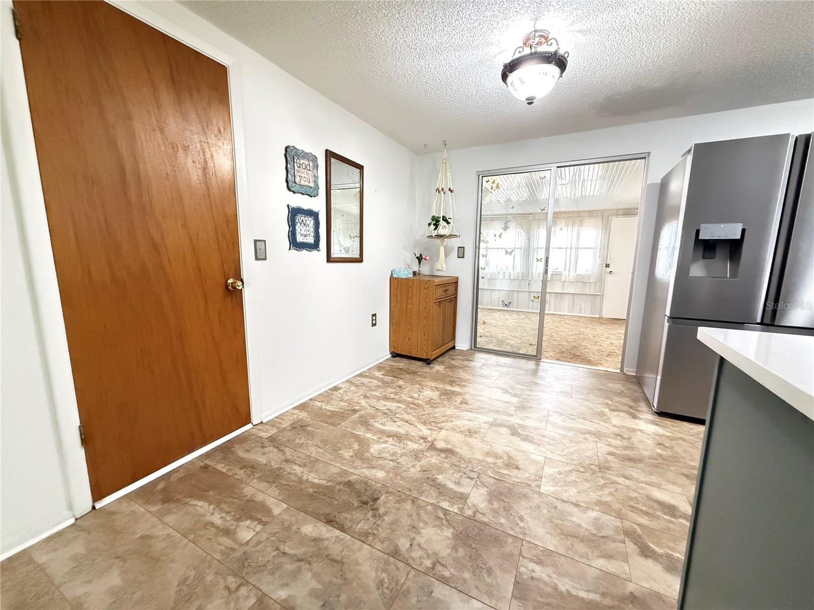 SUNSET ESTATES - Residential