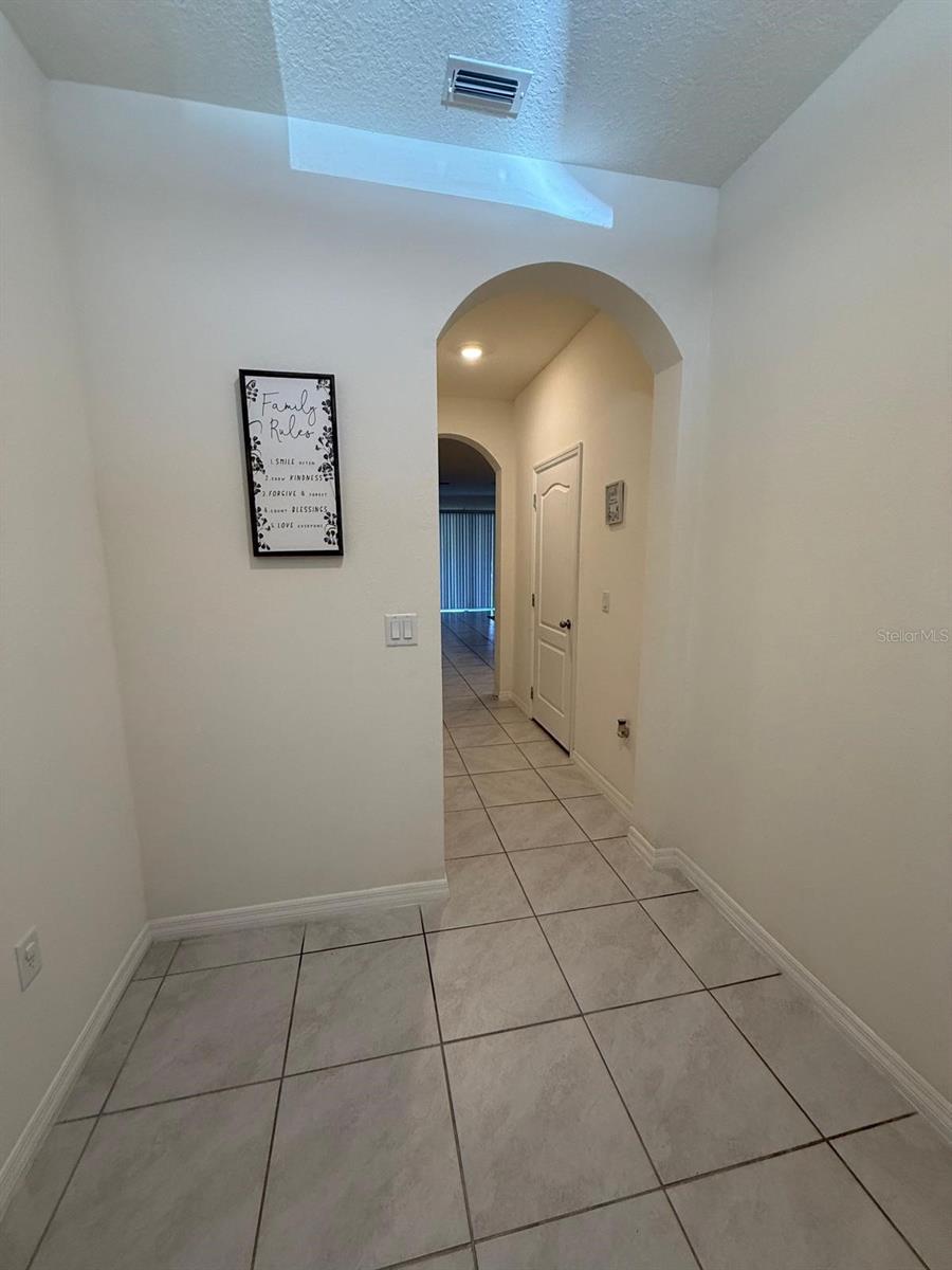 ATRIA/RIDGEWOOD LAKES - Residential Lease