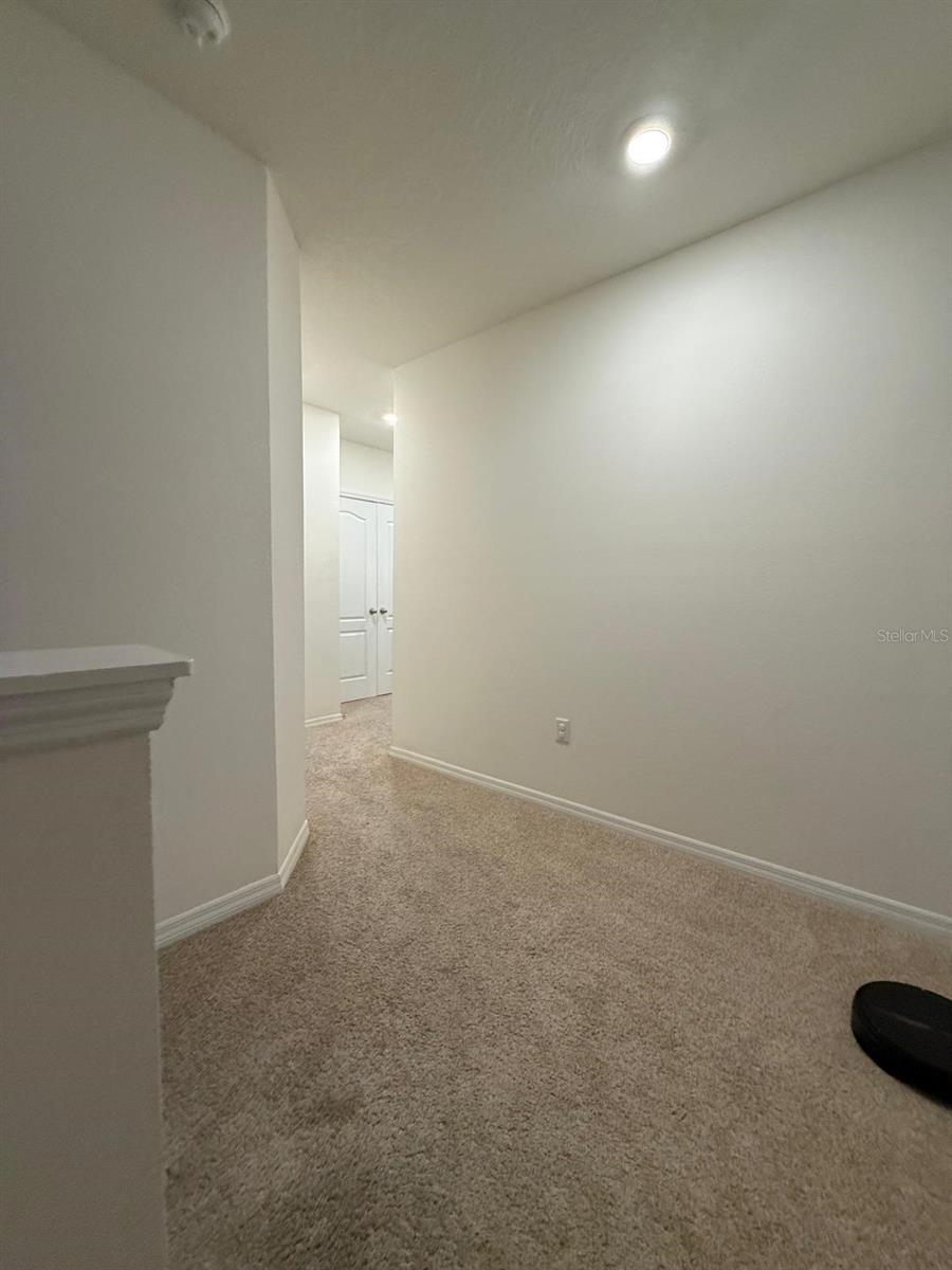 ATRIA/RIDGEWOOD LAKES - Residential Lease