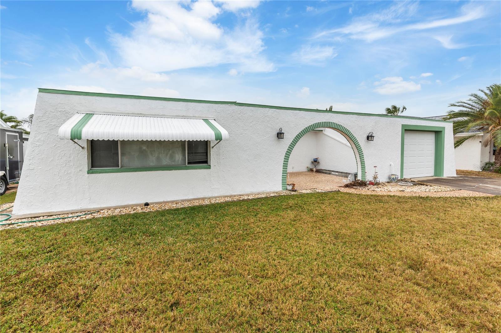 BEACON SQUARE - Residential