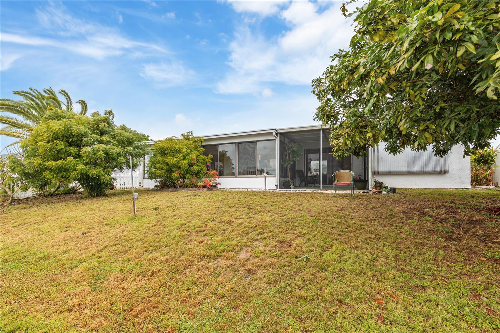 BEACON SQUARE - Residential