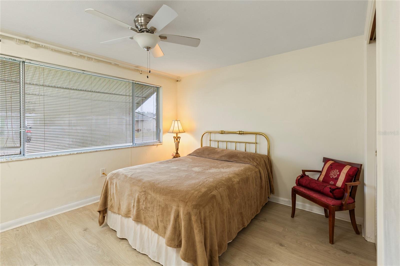 BEACON SQUARE - Residential