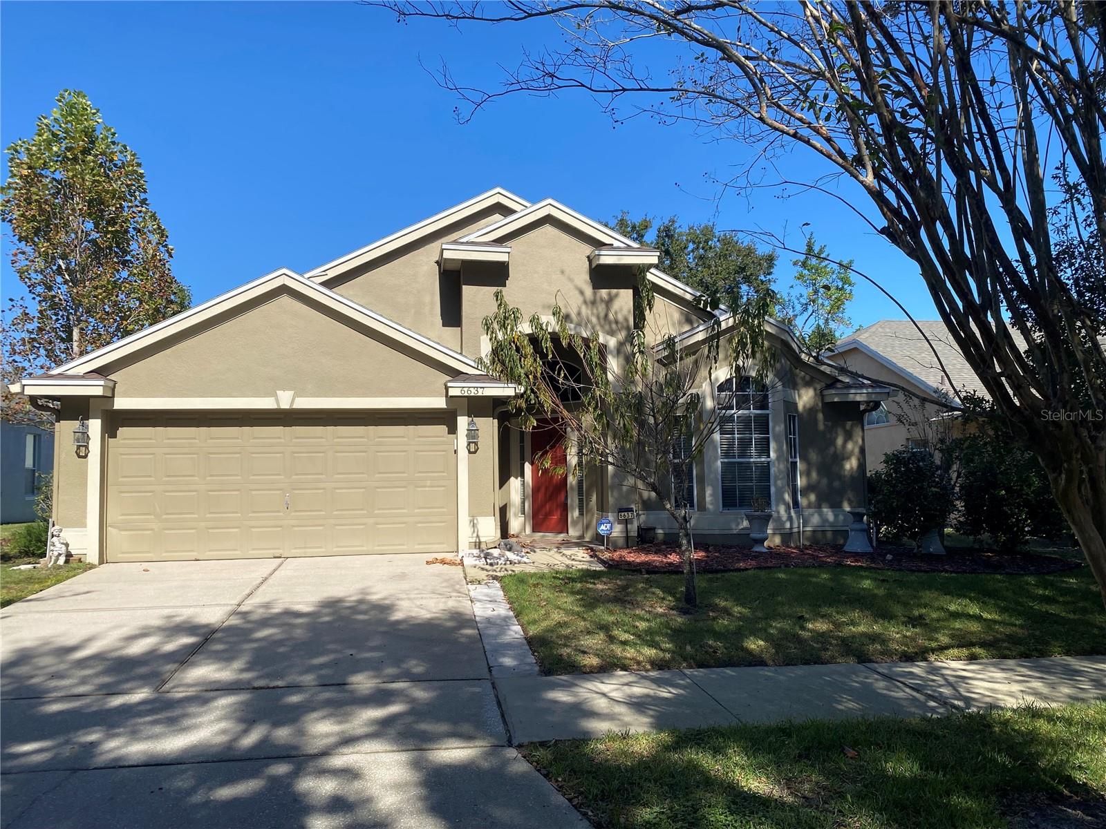 PHILLIPS OAKS - Residential