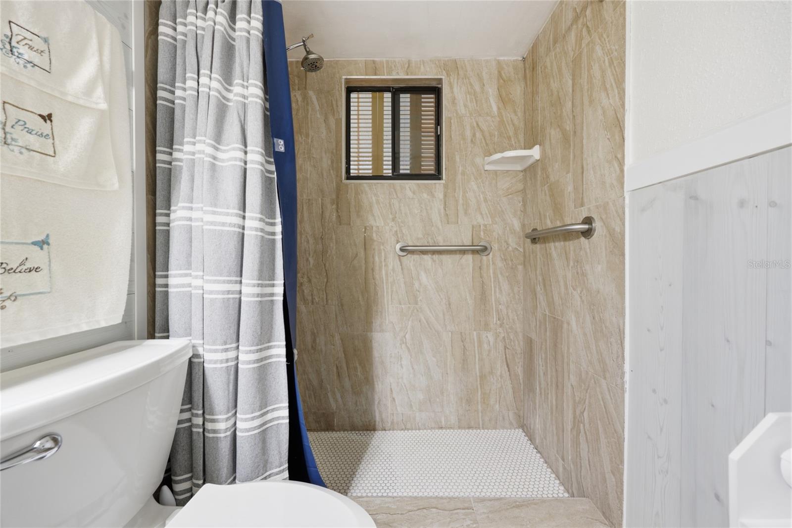 PINE RUN ESTATES - Residential