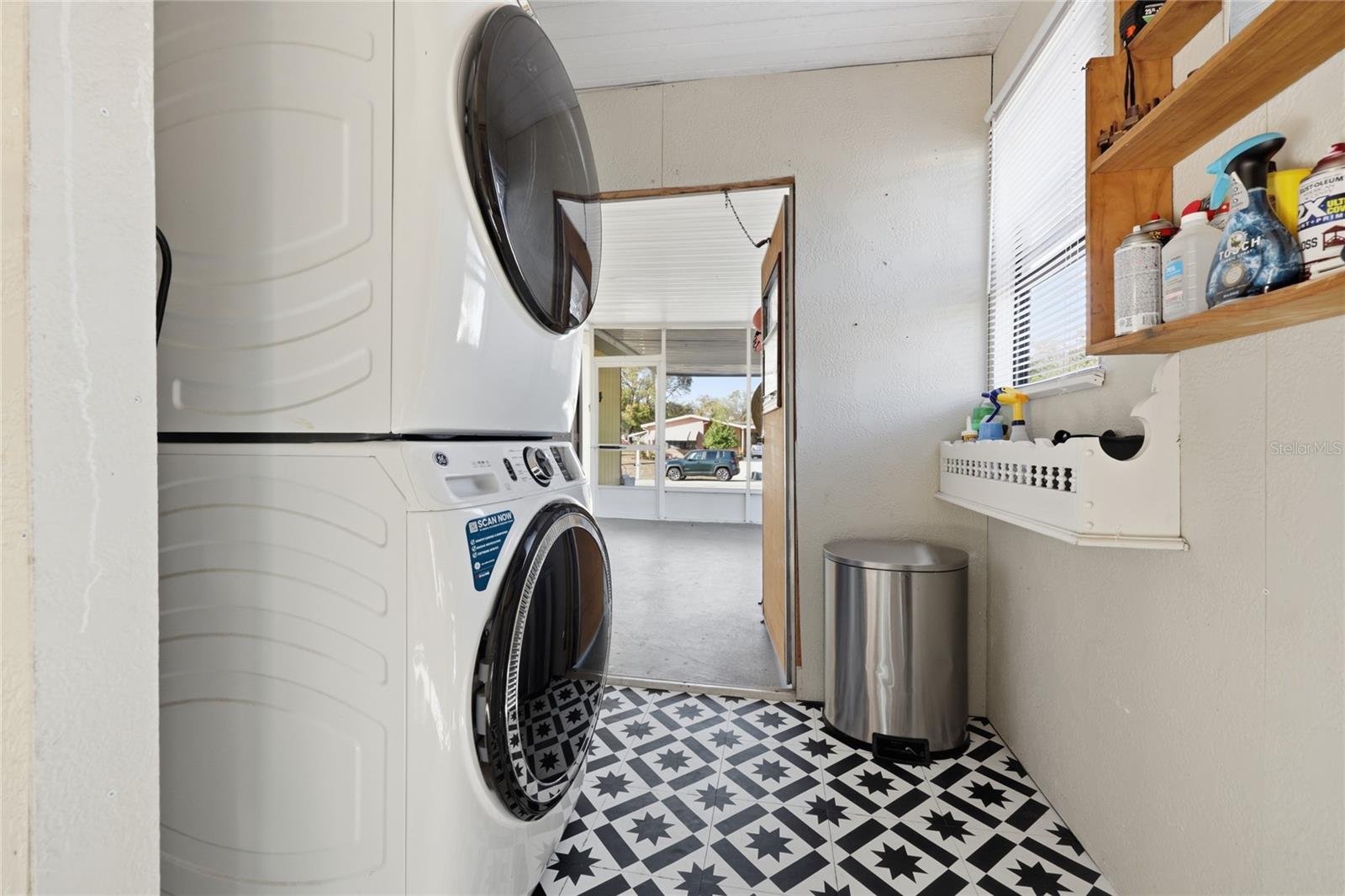 PINE RUN ESTATES - Residential