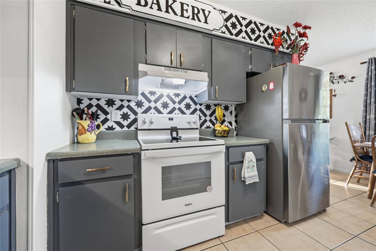 PINE RUN ESTATES - Residential