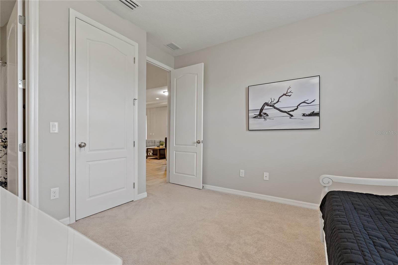 ROSEDALE ADD PH II - Residential Lease