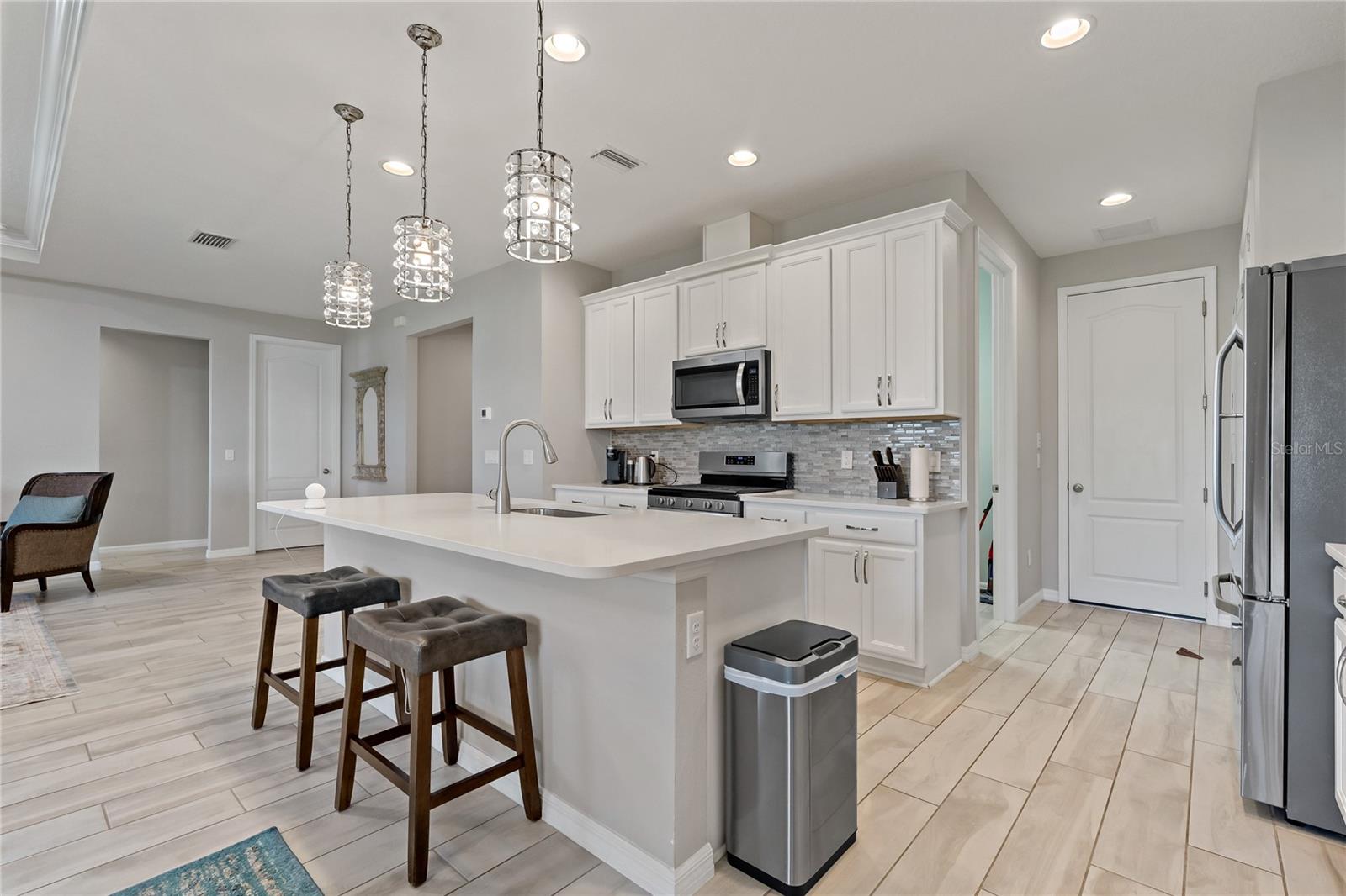 ROSEDALE ADD PH II - Residential Lease