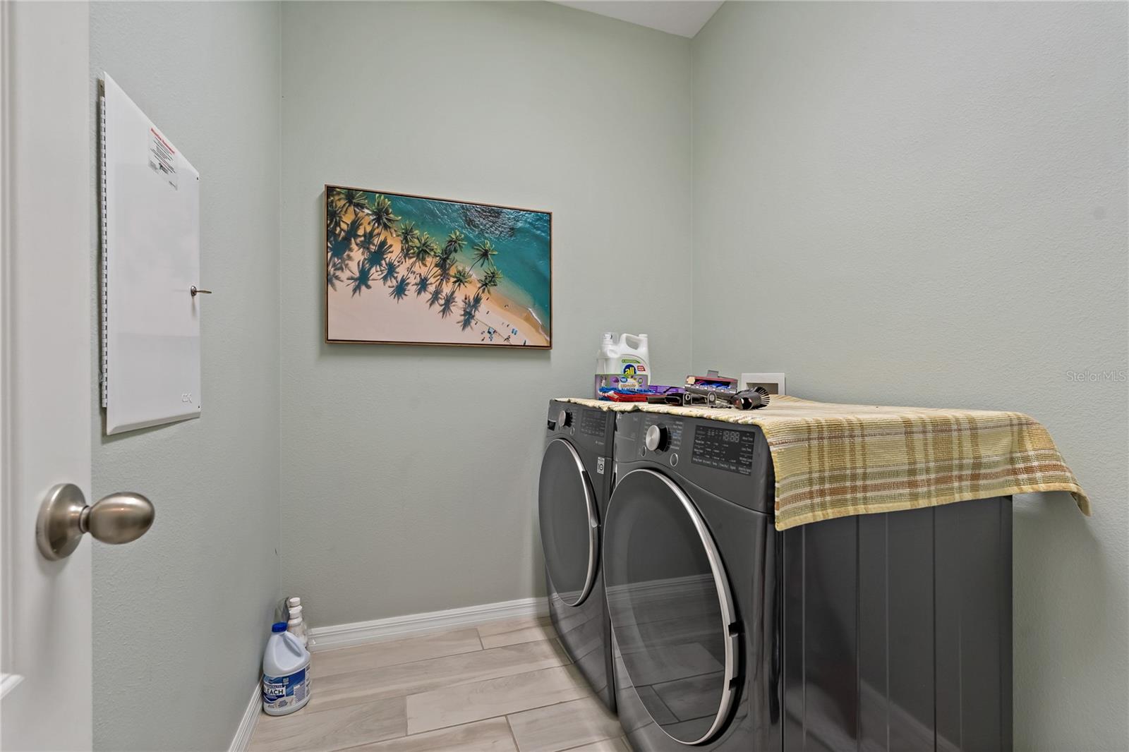 ROSEDALE ADD PH II - Residential Lease