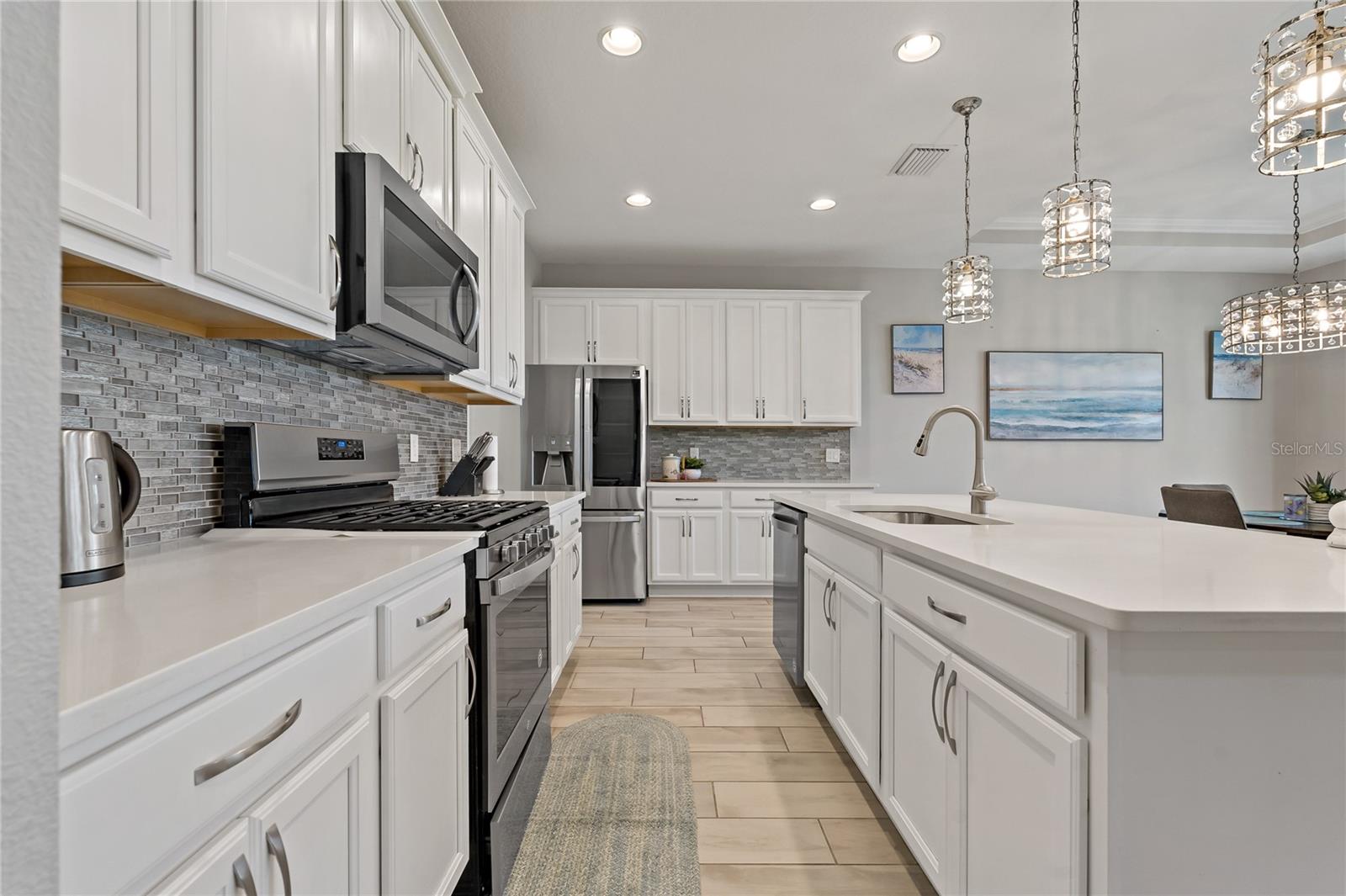 ROSEDALE ADD PH II - Residential Lease