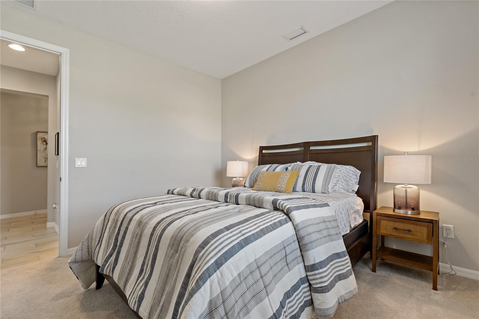 ROSEDALE ADD PH II - Residential Lease