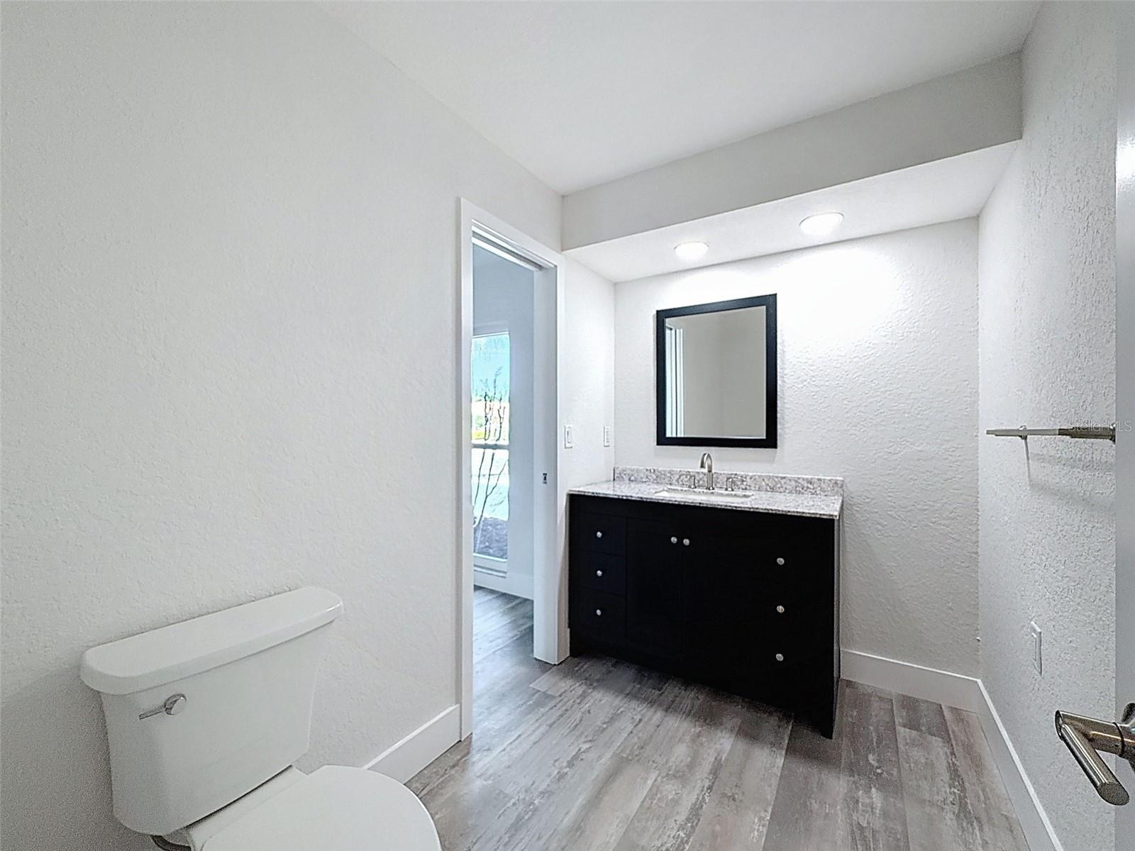 FLOR A MAR - Residential