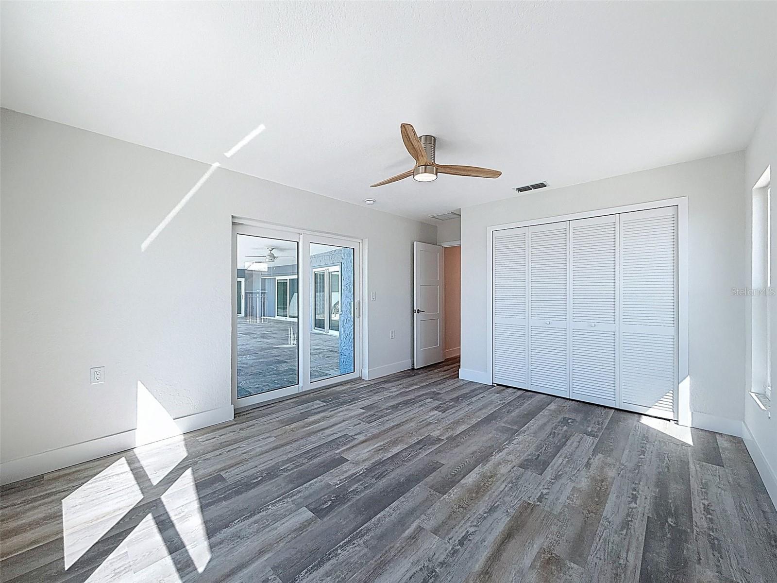 FLOR A MAR - Residential