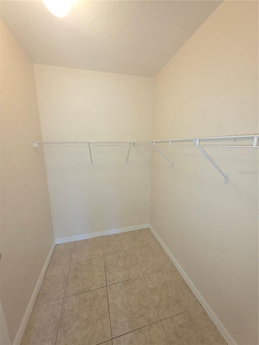 SILVER SPGS SHORES 07 - Residential Lease