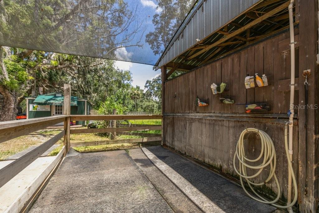 ST JOHNS DEV CO - Land