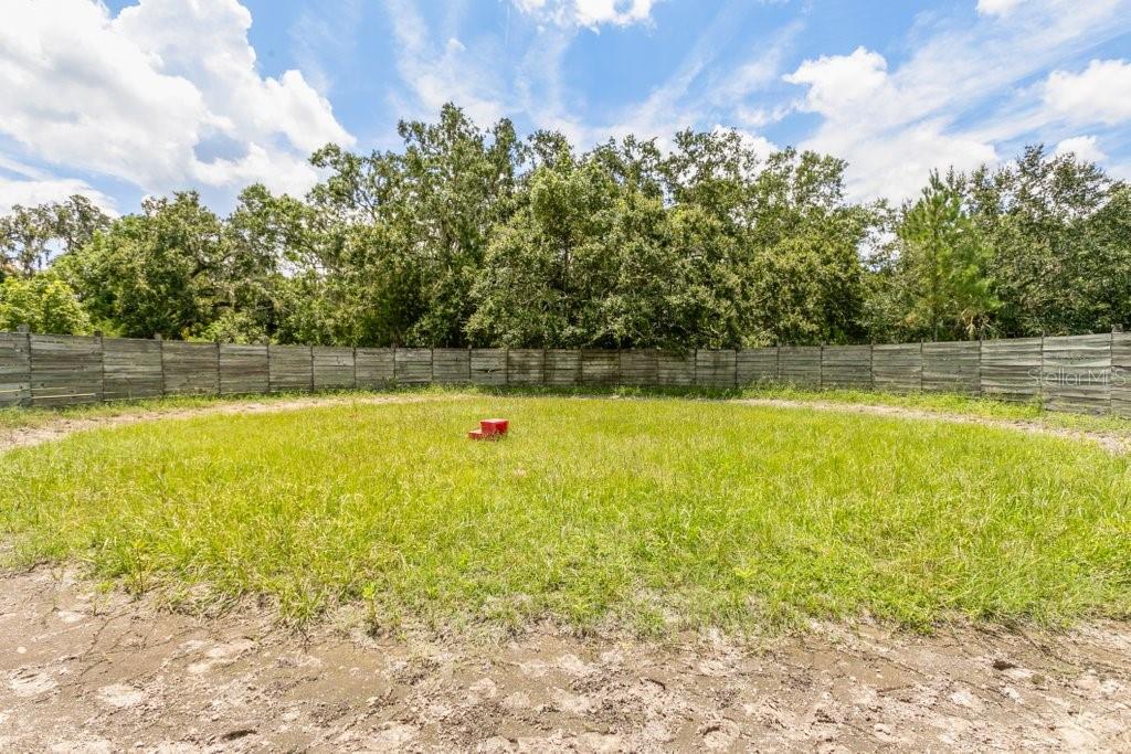 ST JOHNS DEV CO - Land
