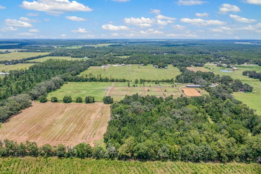 ST JOHNS DEV CO - Land