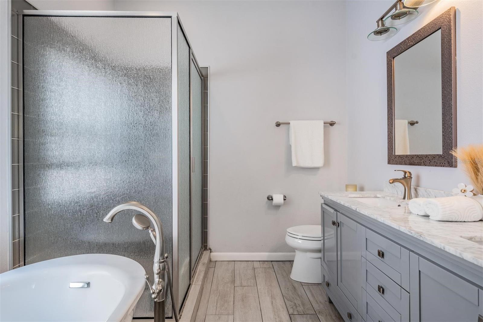 INDIAN OAKS - Residential