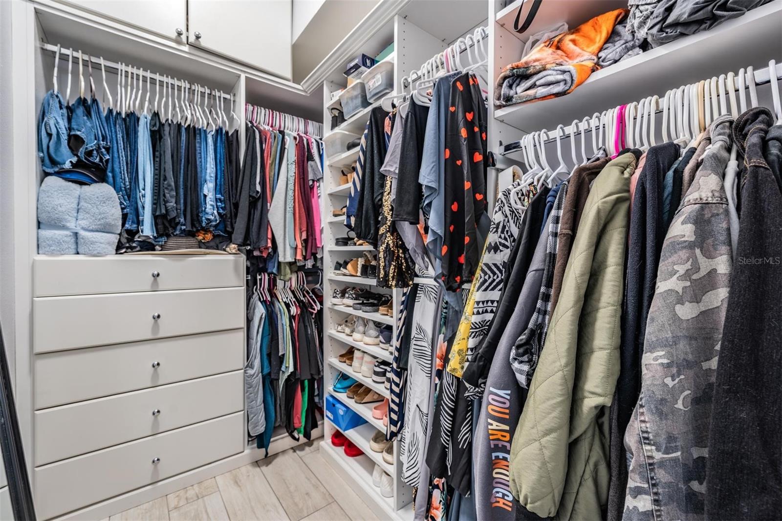 INDIAN OAKS - Residential