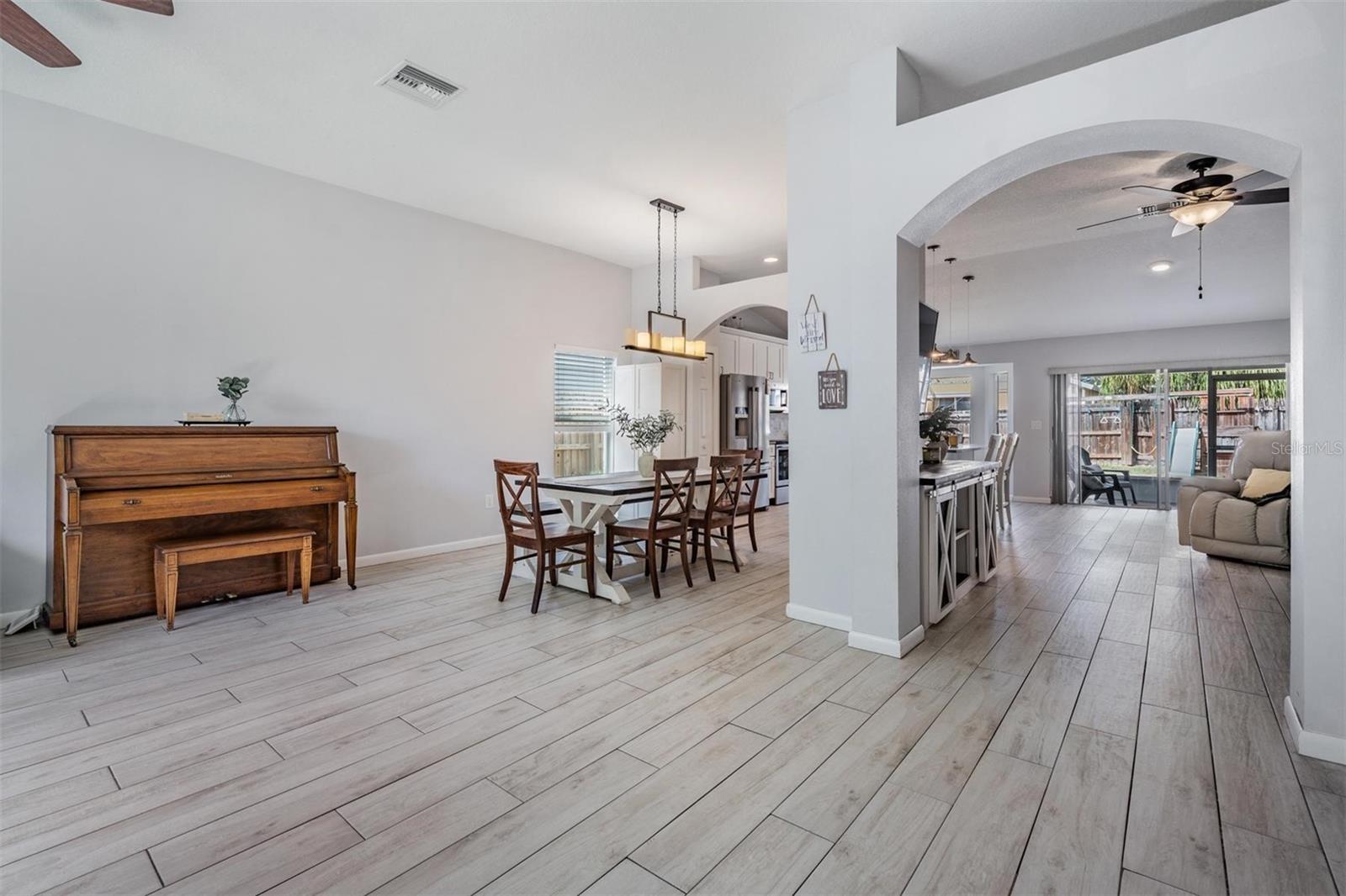 INDIAN OAKS - Residential