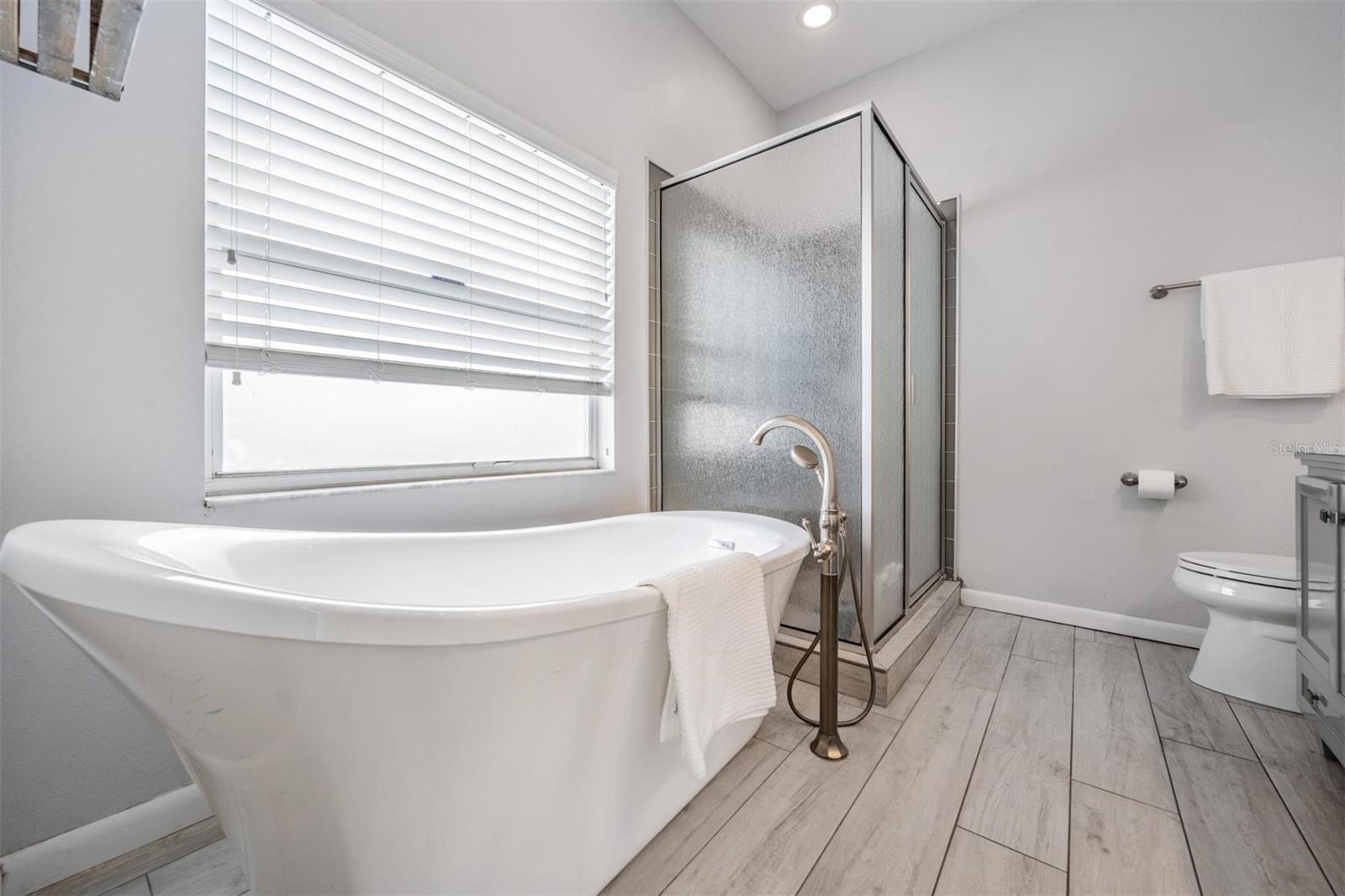 INDIAN OAKS - Residential