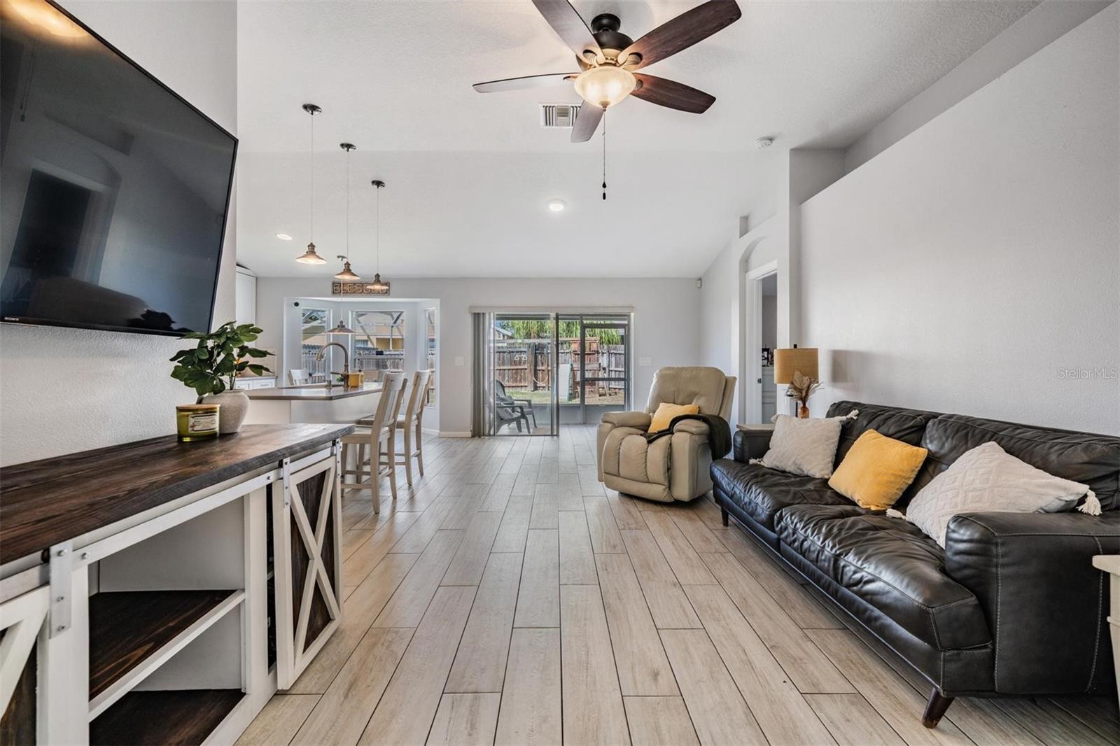 INDIAN OAKS - Residential