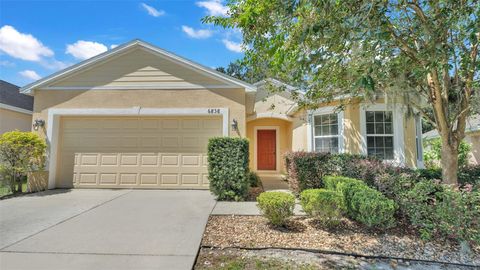 A home in LAKELAND