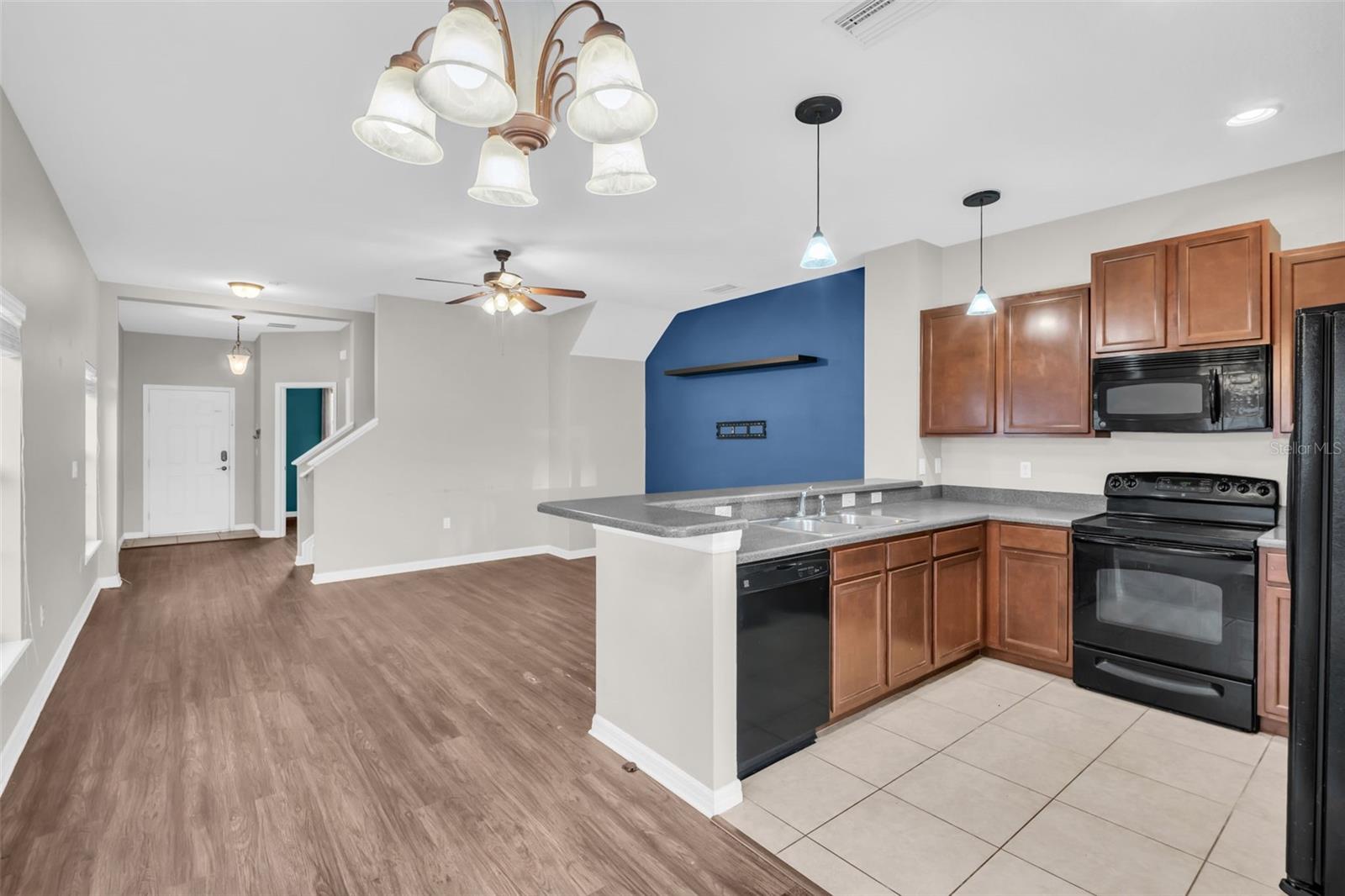 WALDEN WOODS REP - Residential