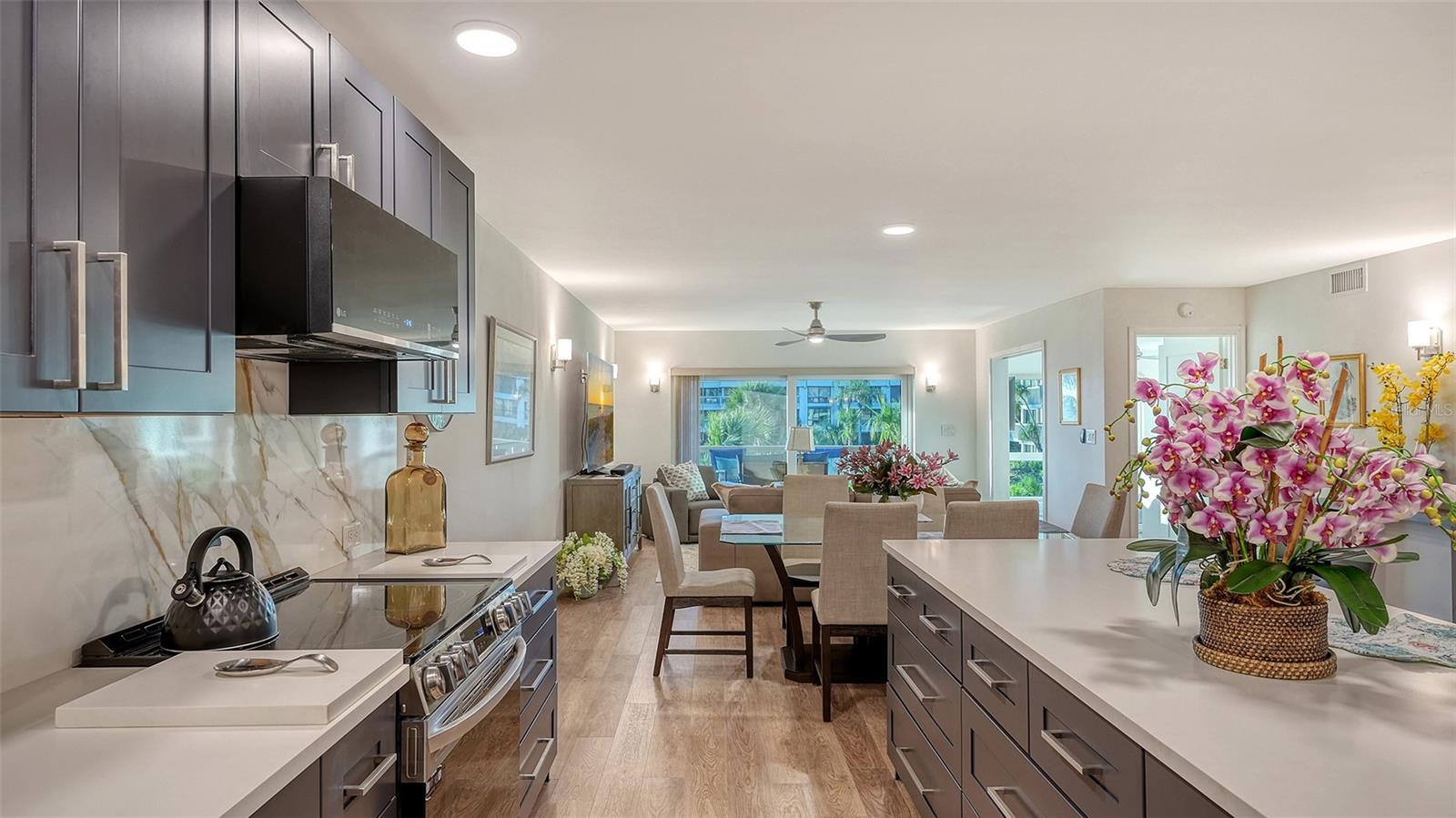 THE SHORE - Residential Lease