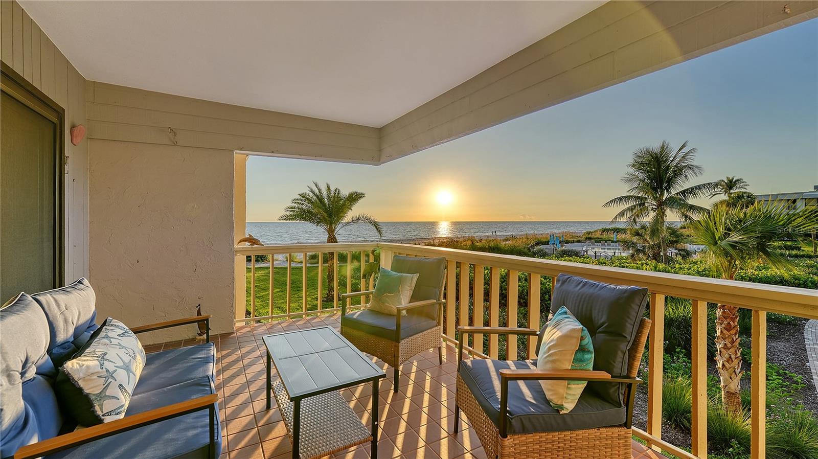 THE SHORE - Residential Lease