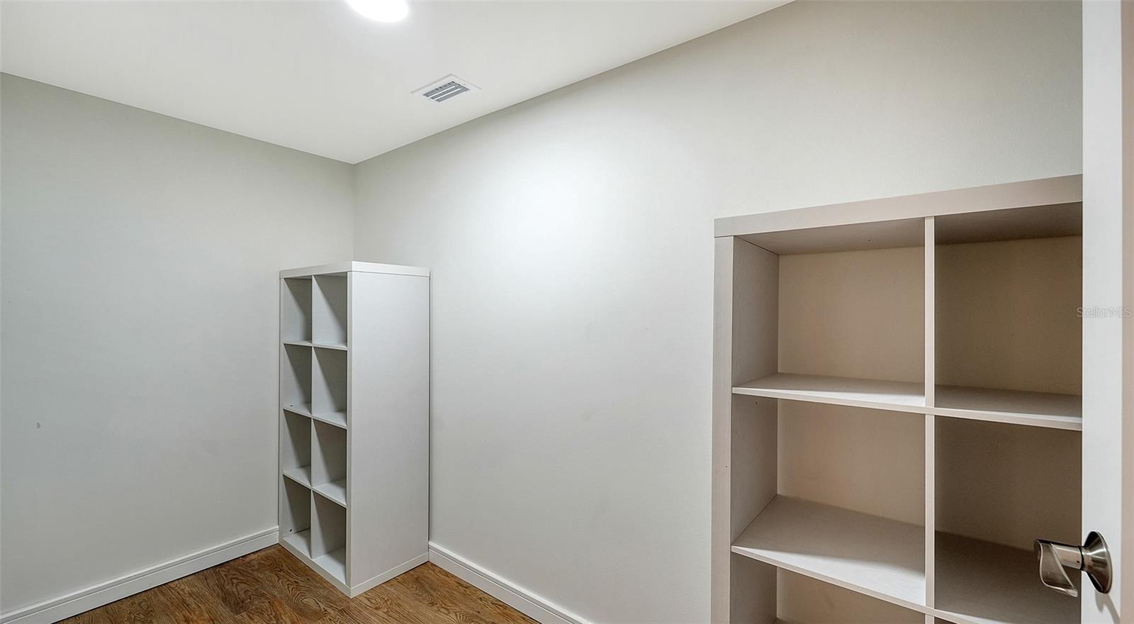 THE SHORE - Residential Lease