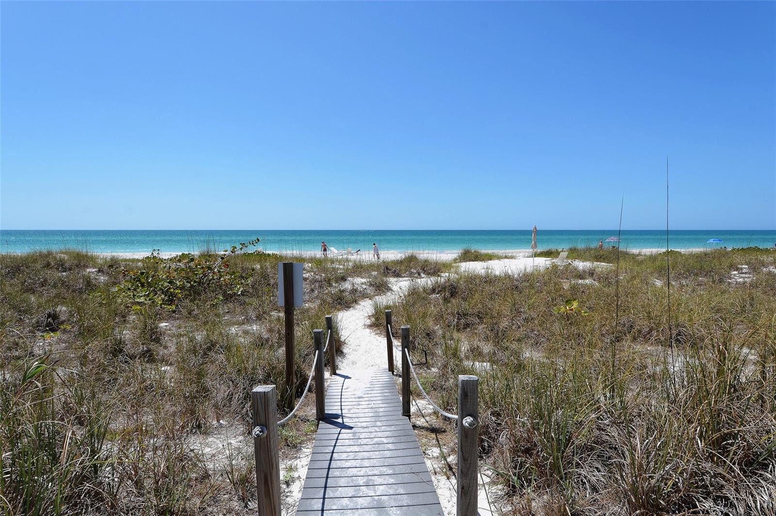 THE SHORE - Residential Lease