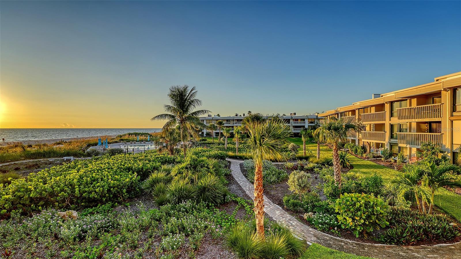 THE SHORE - Residential Lease