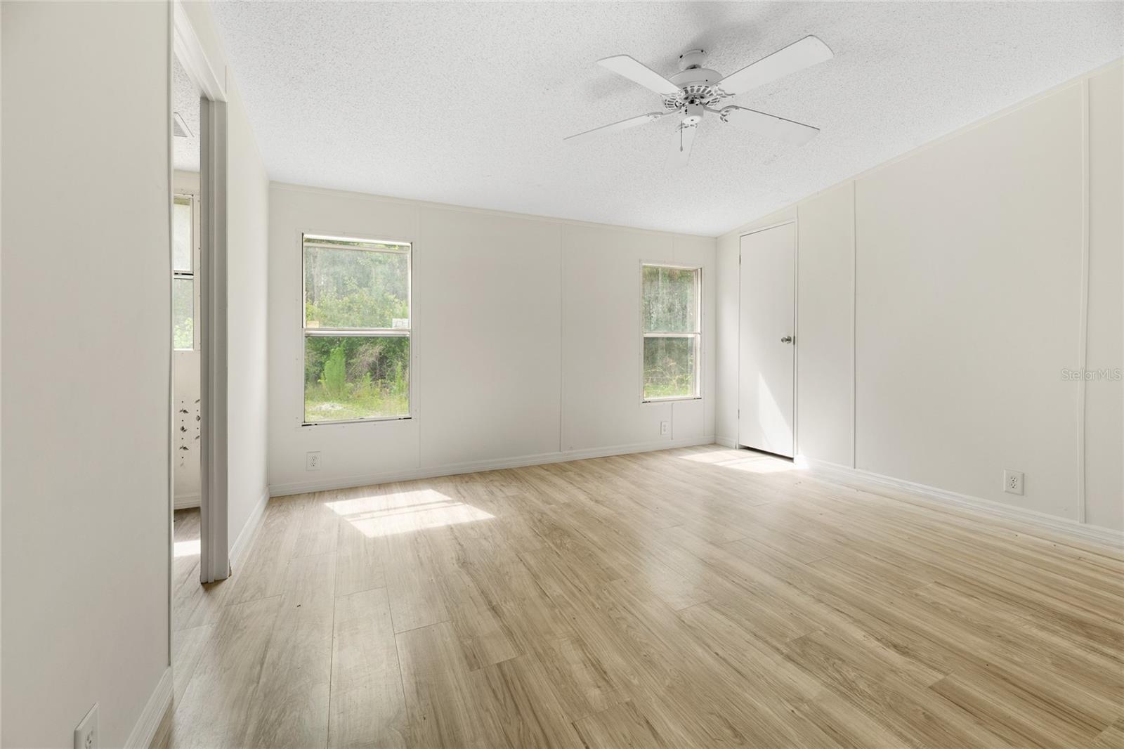 DAYTONA NORTH - Residential
