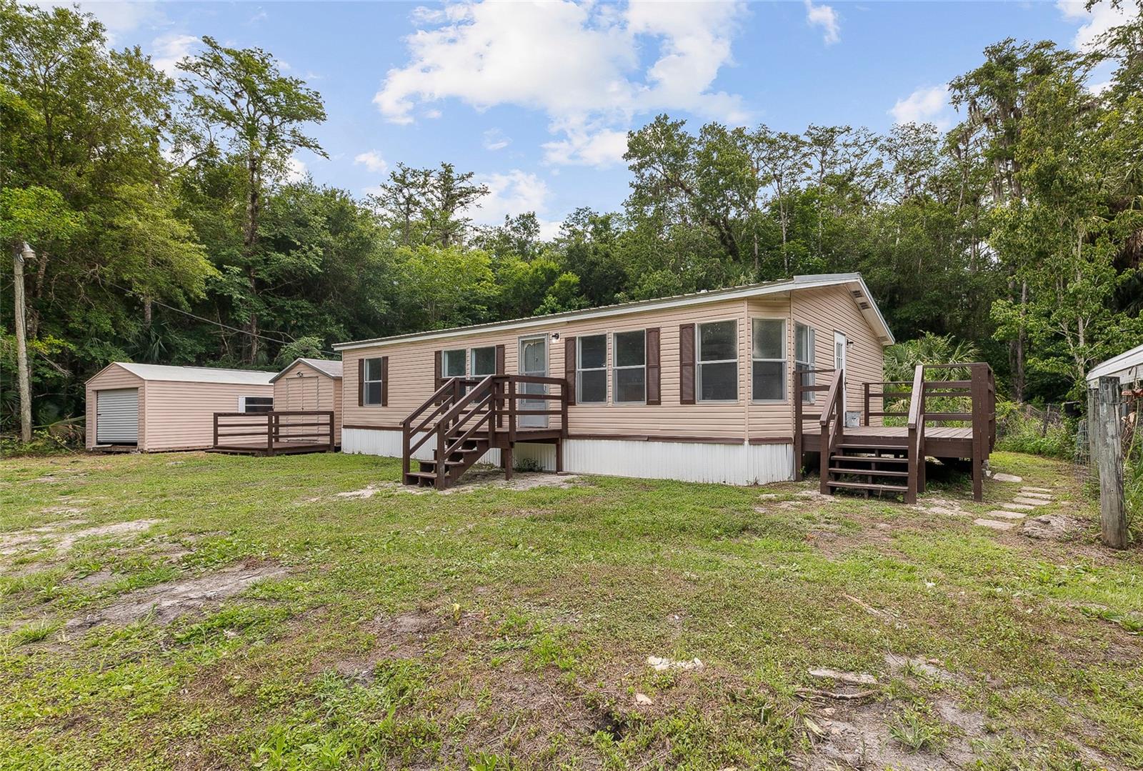 DAYTONA NORTH - Residential