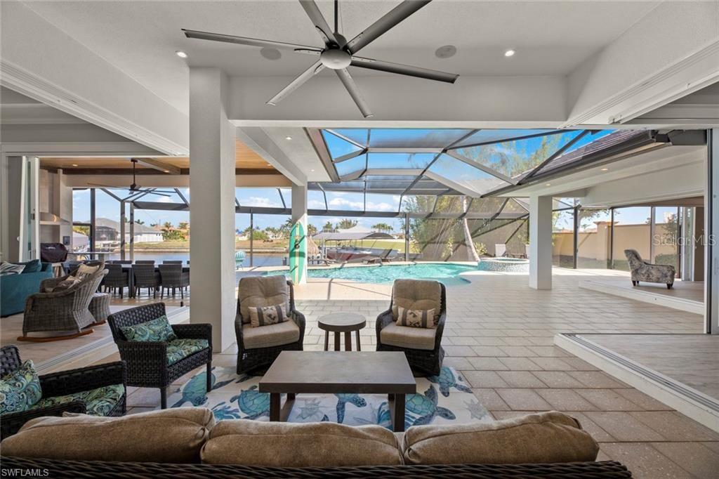 921 W CAPE ESTATES CIRCLE