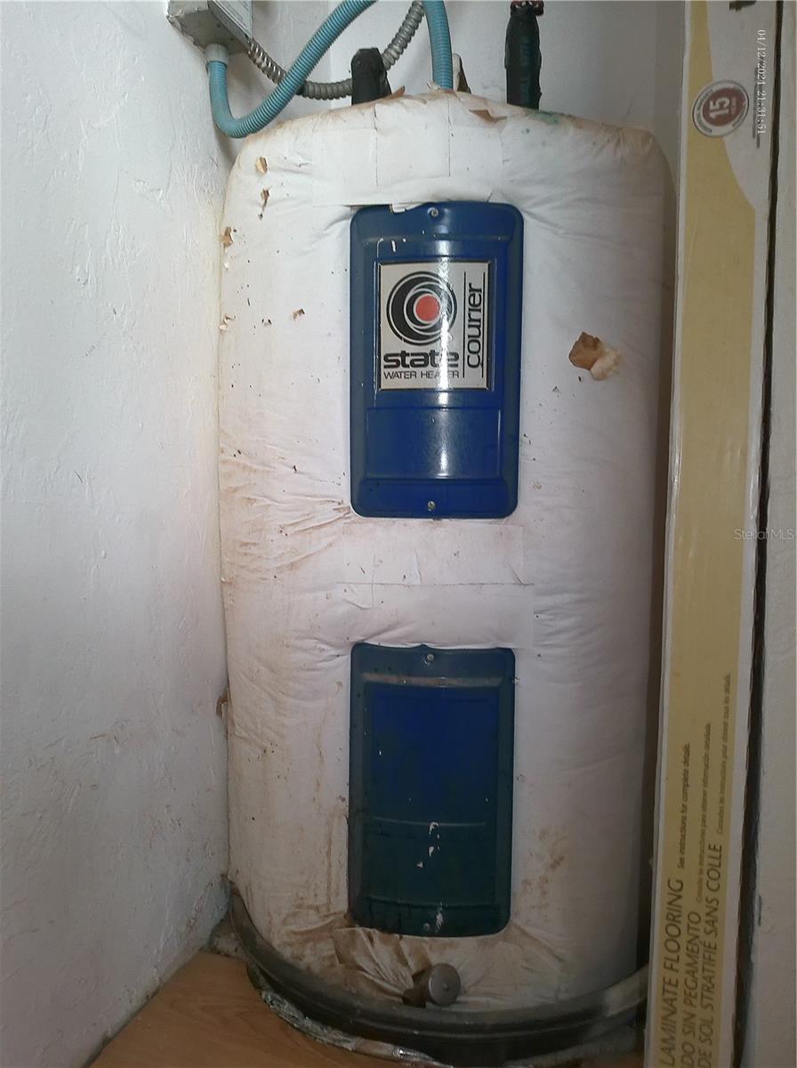 ON TOP OF THE WORLD - Residential