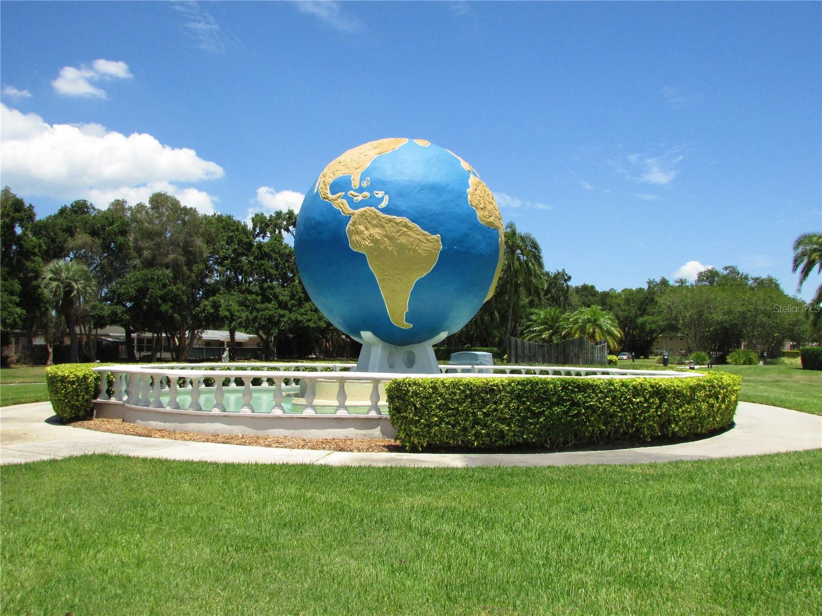 ON TOP OF THE WORLD - Residential