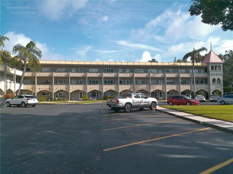 2462 BRAZILIA DRIVE 44 CLEARWATER FL 33763